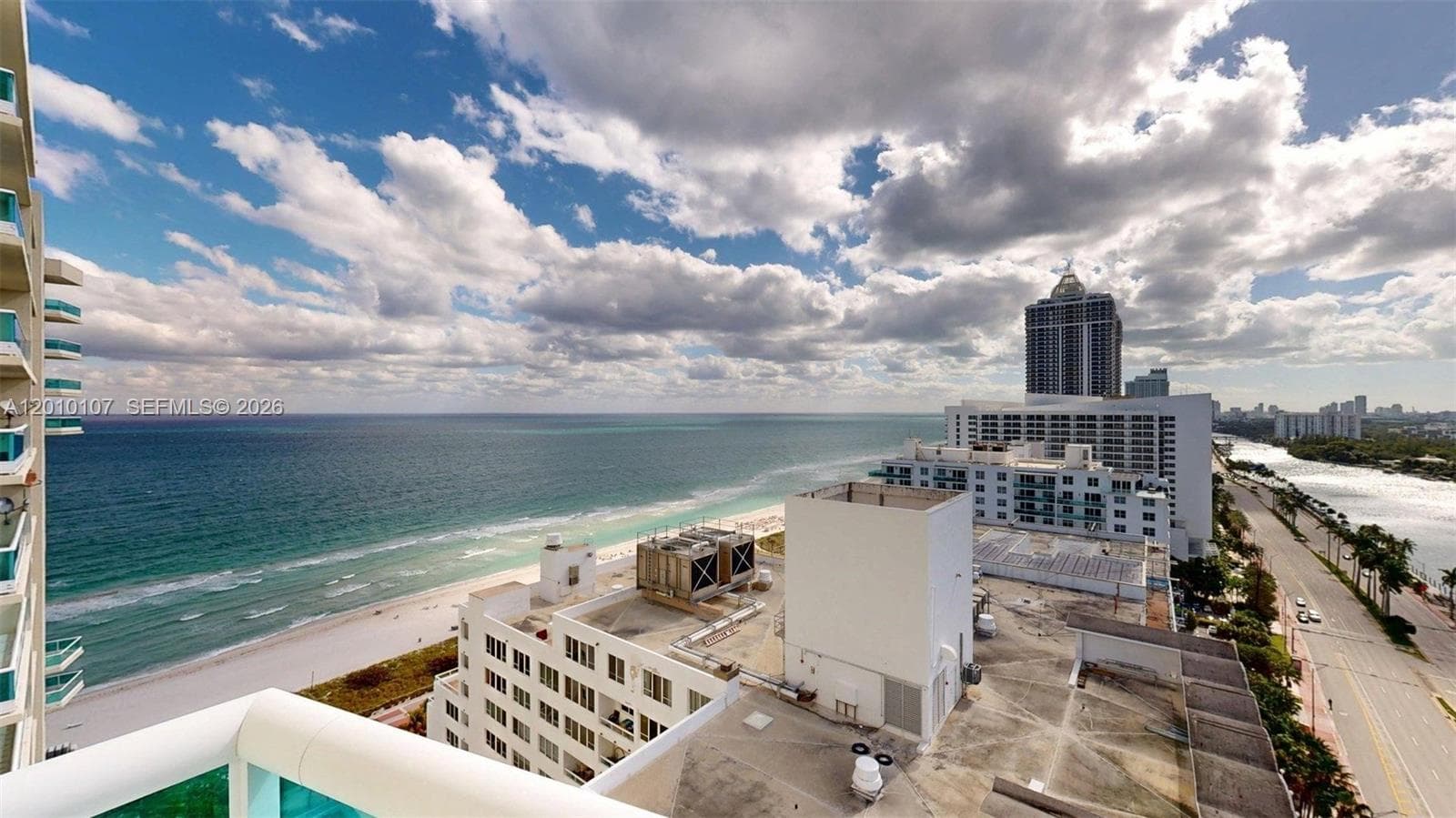 5025 Collins Ave 2