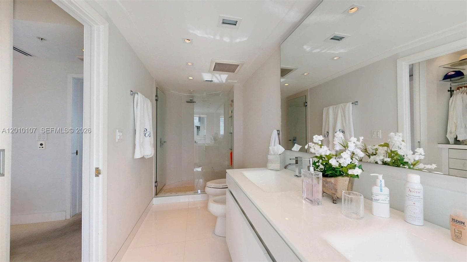 5025 Collins Ave 2206 photo 16