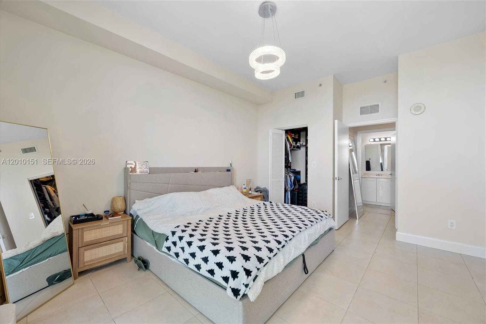 2525 SW 3rd Ave 1603 photo 10