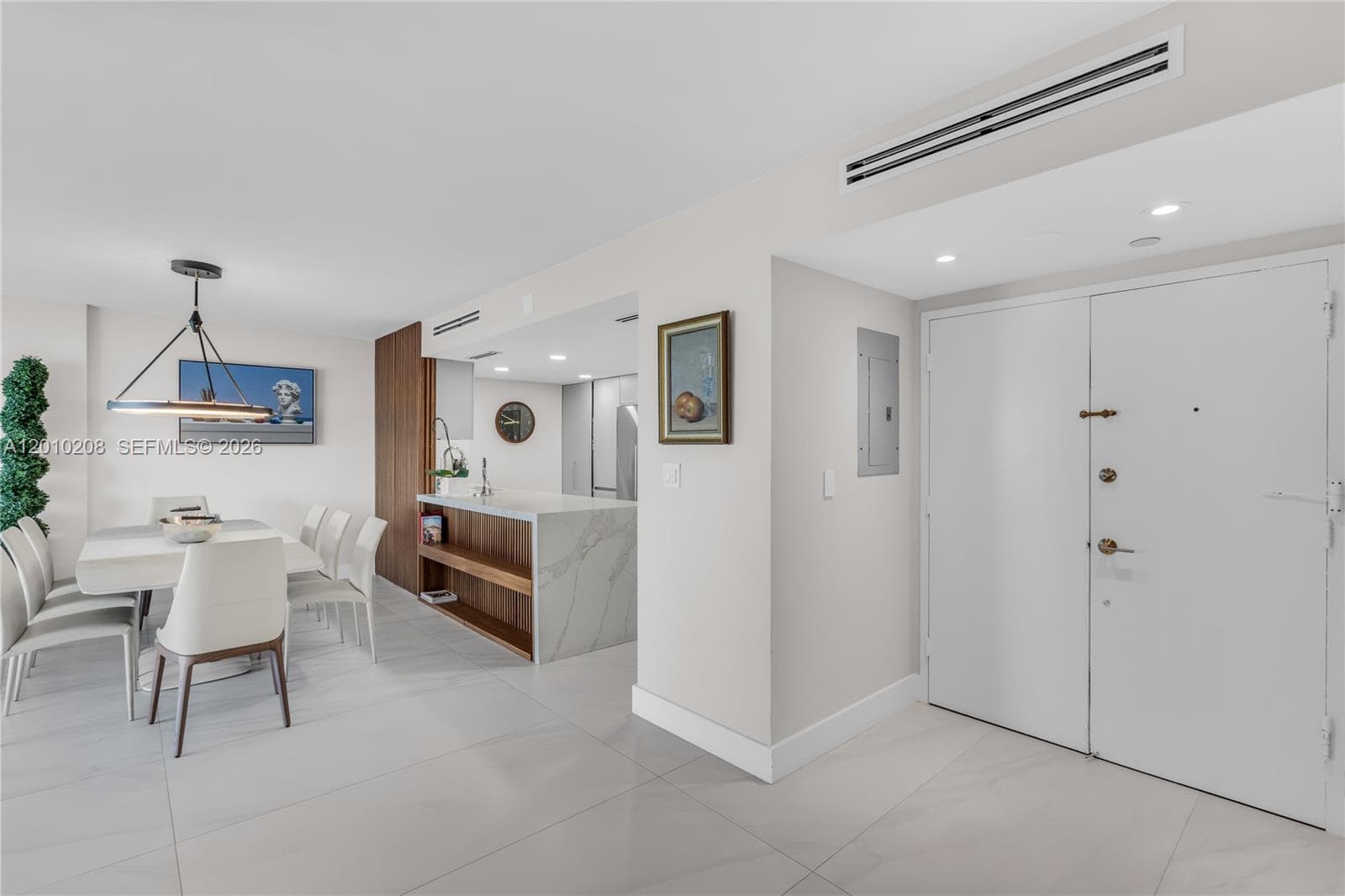 155 Ocean Lane Dr 1105 photo 6
