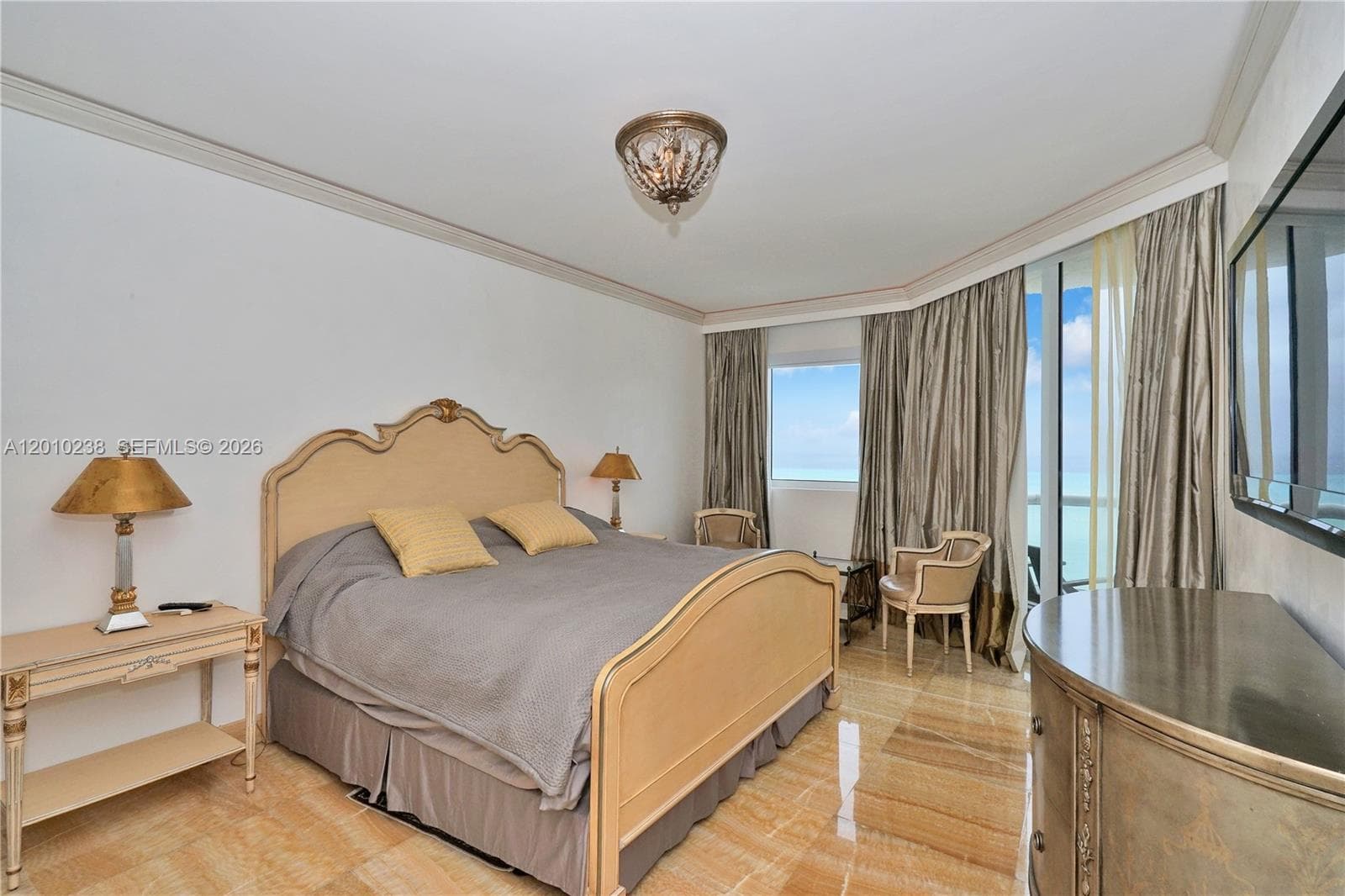 17875 Collins Ave 3
