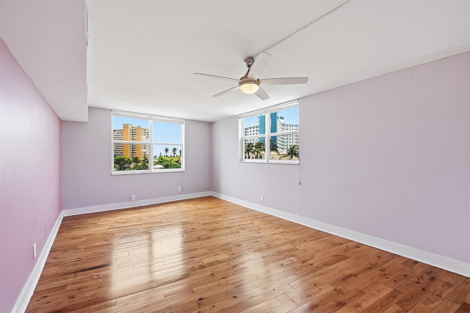 401 N Riverside Drive 408 photo 24