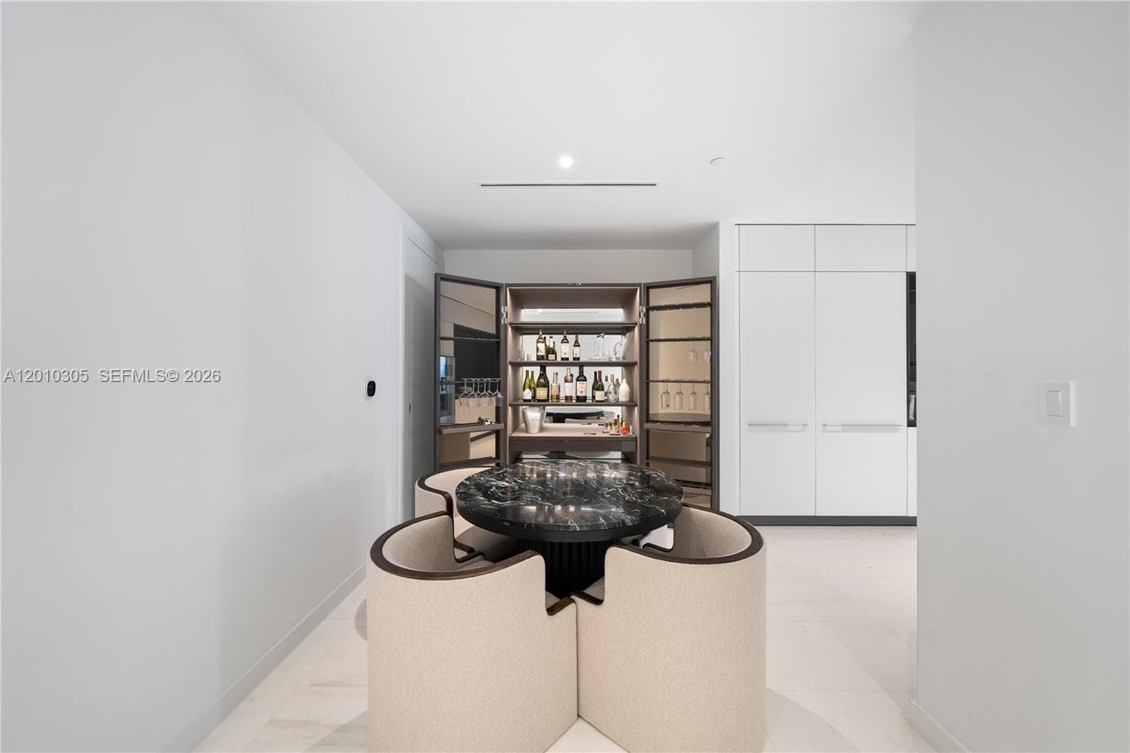 300 Biscayne Boulevard Way 3503C photo 17