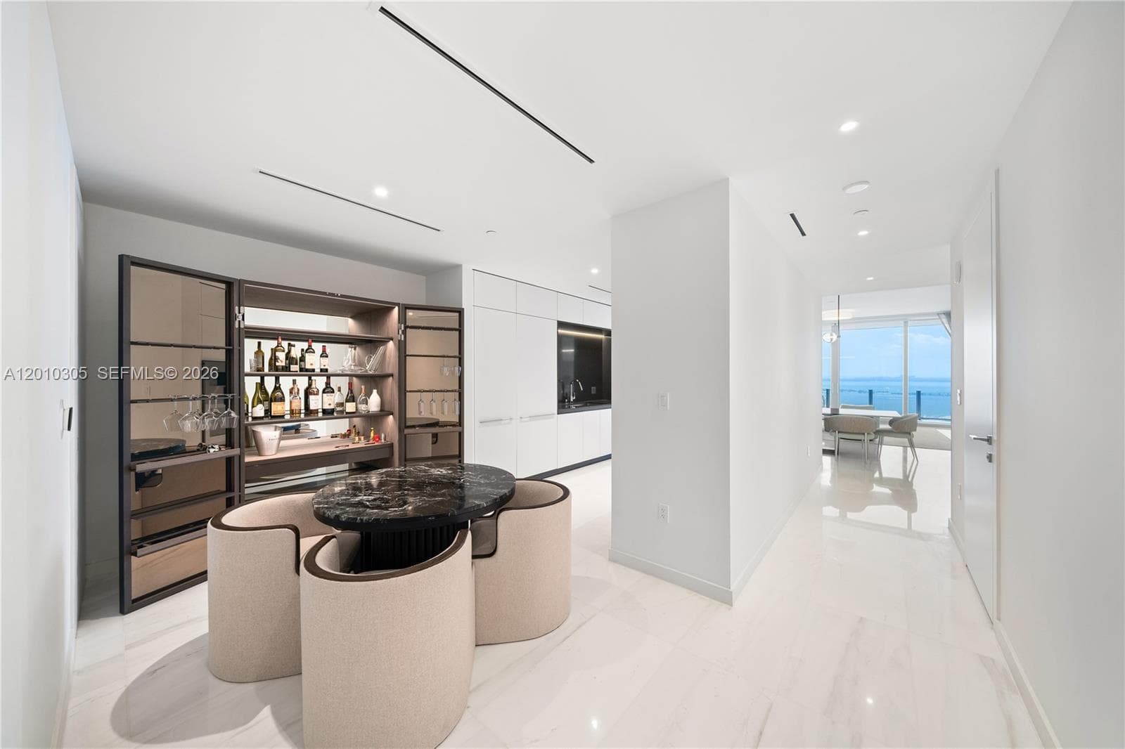 300 Biscayne Boulevard Way 3503C photo 16
