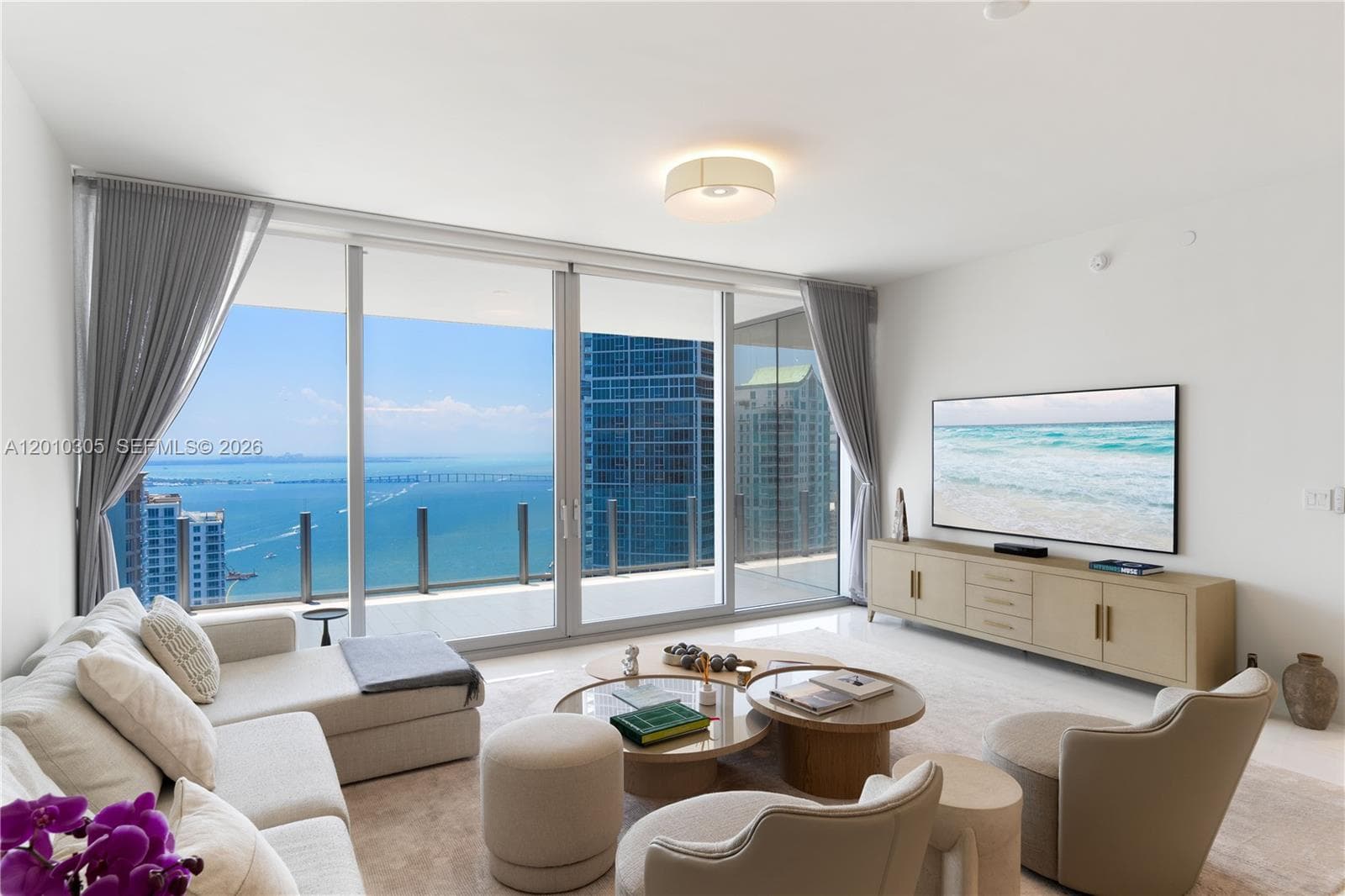 300 Biscayne Boulevard Way 3503C photo 9