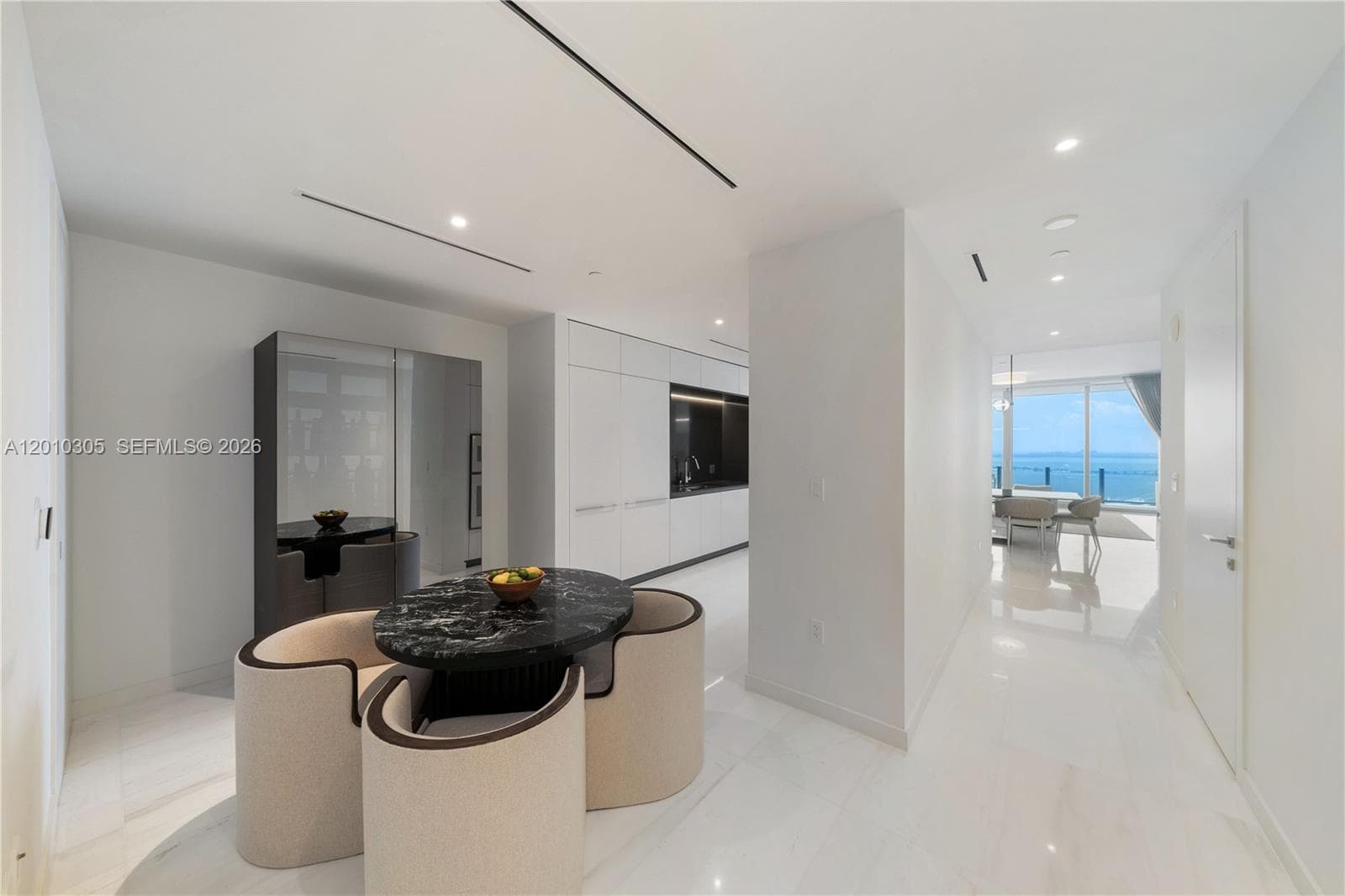 300 Biscayne Boulevard Way 3503C photo 18