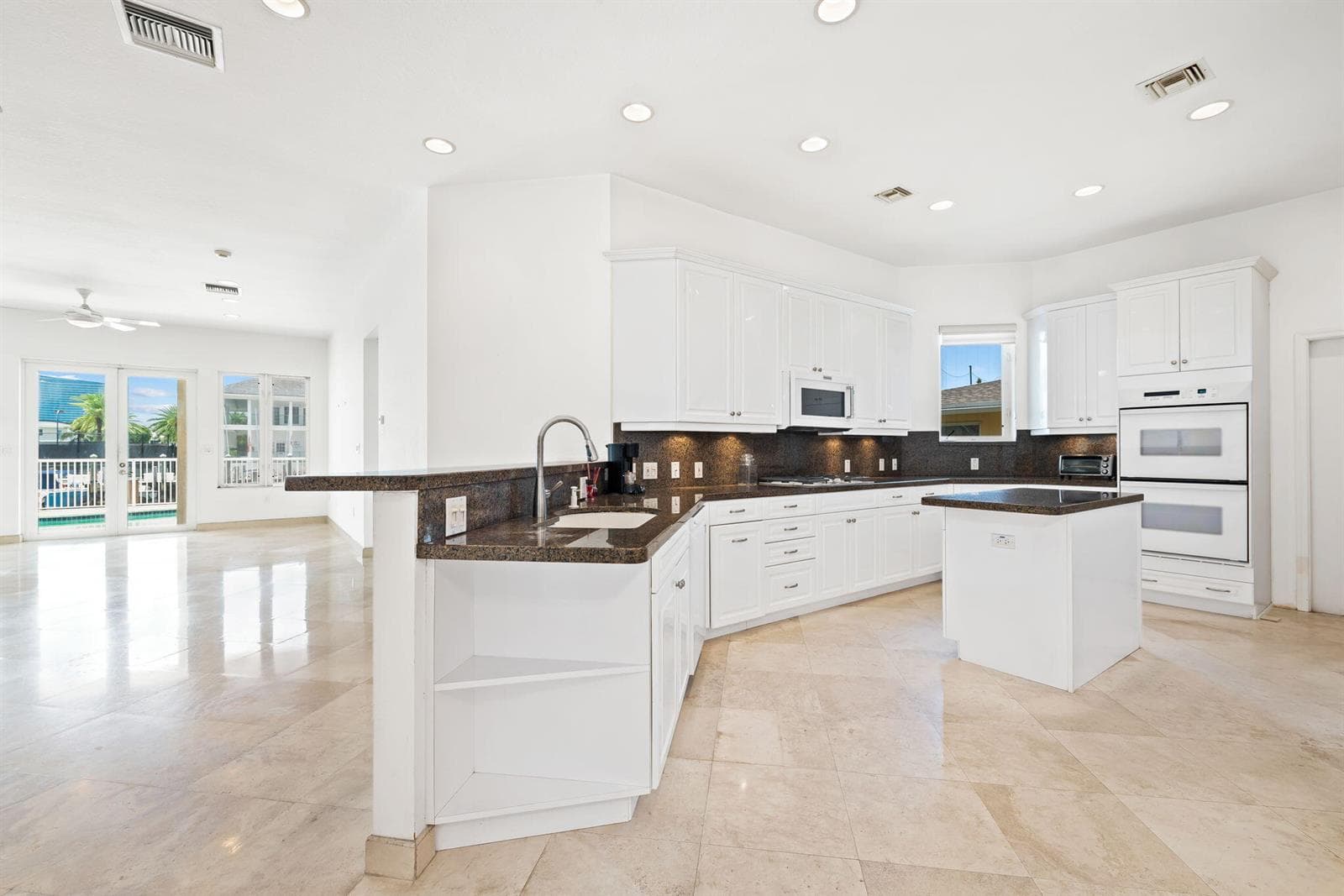 1630 SE 11th 4