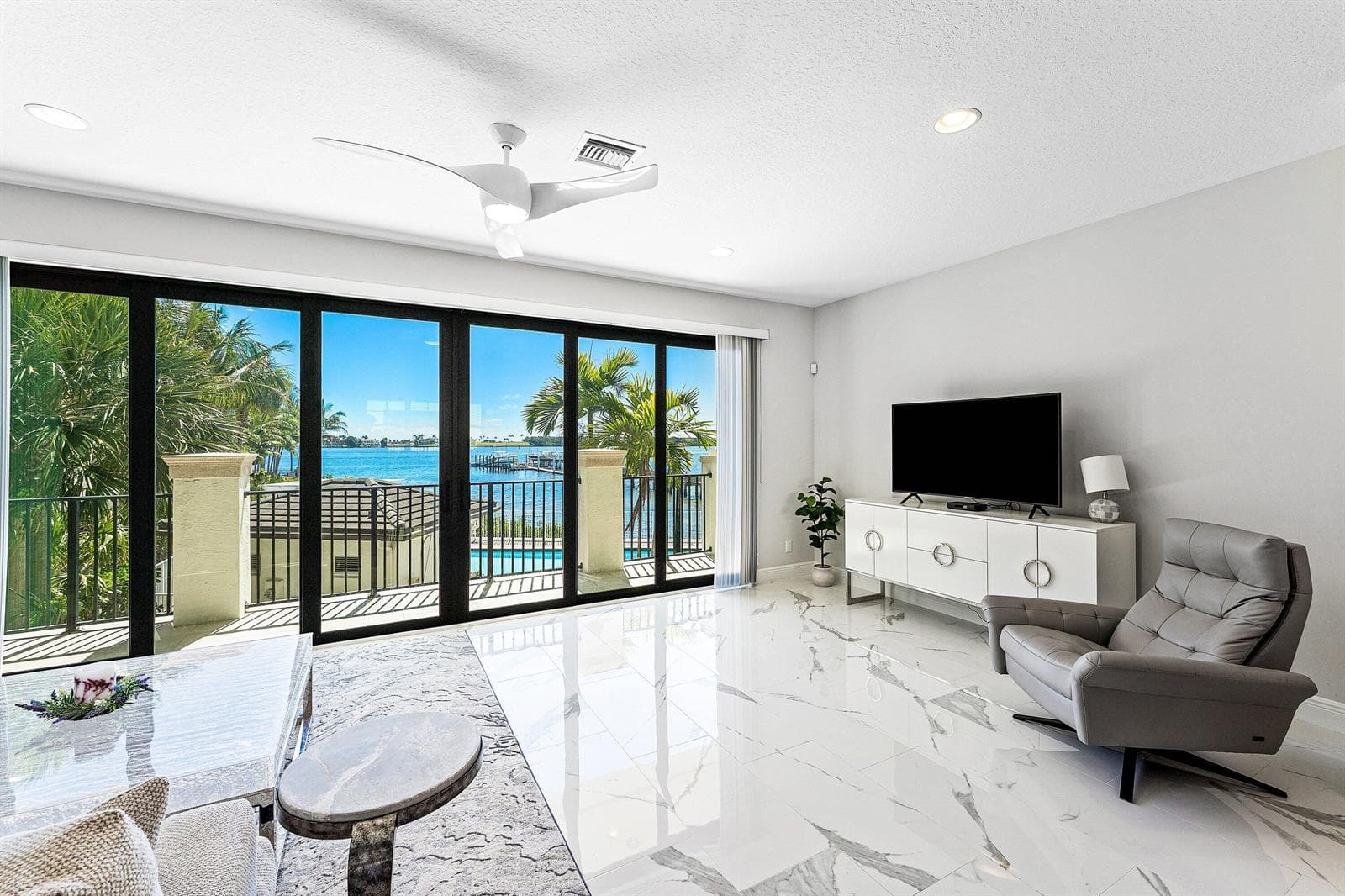 10 Windward Lane 5