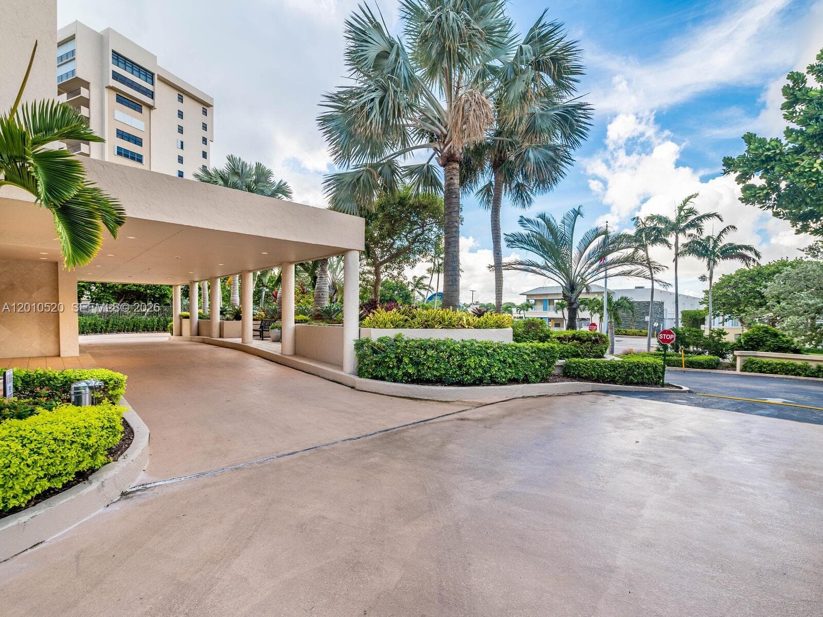 5000 N Ocean Blvd 506 photo 4