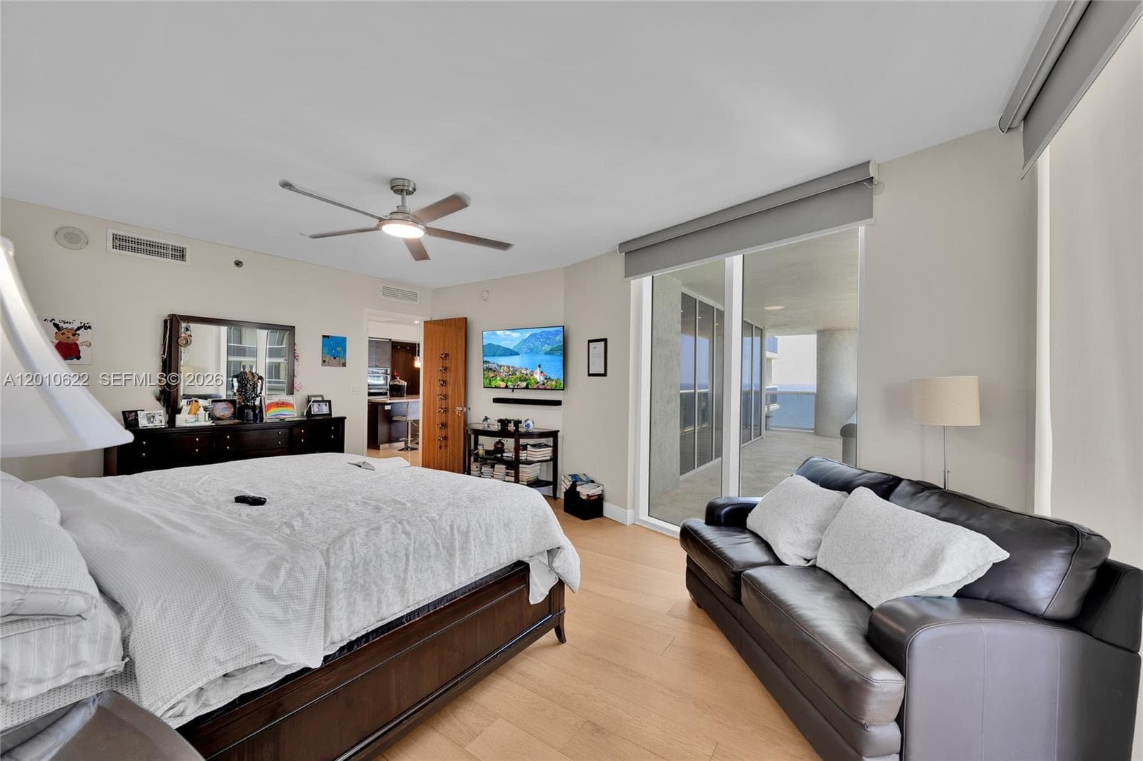 1800 S Ocean Dr 2205 photo 17