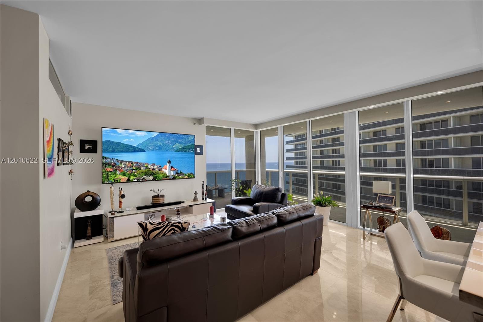 1800 Ocean Dr 1