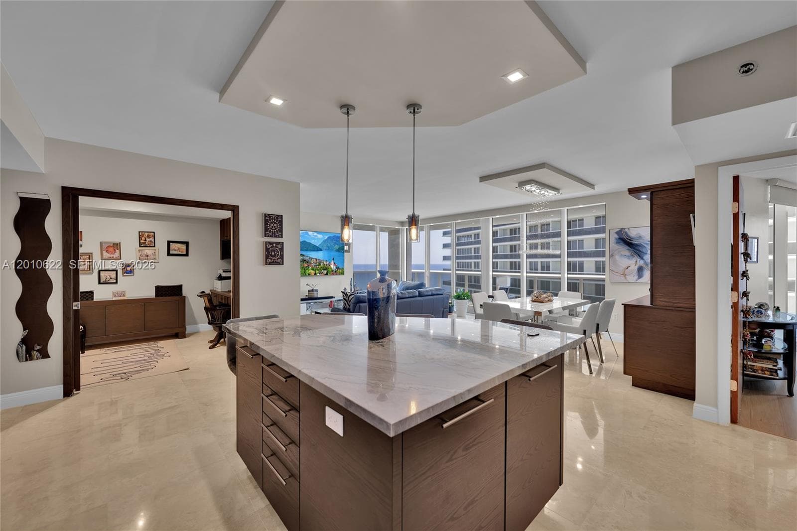 1800 Ocean Dr 2205 photo 11