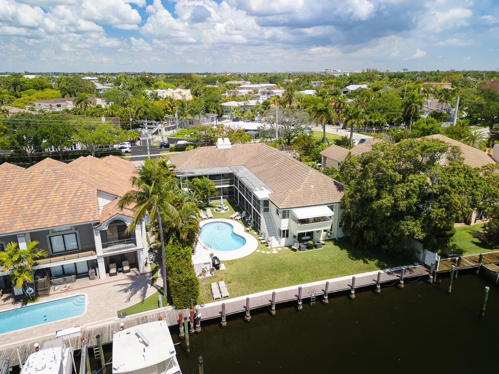 1308 Bayview Drive #1c 1