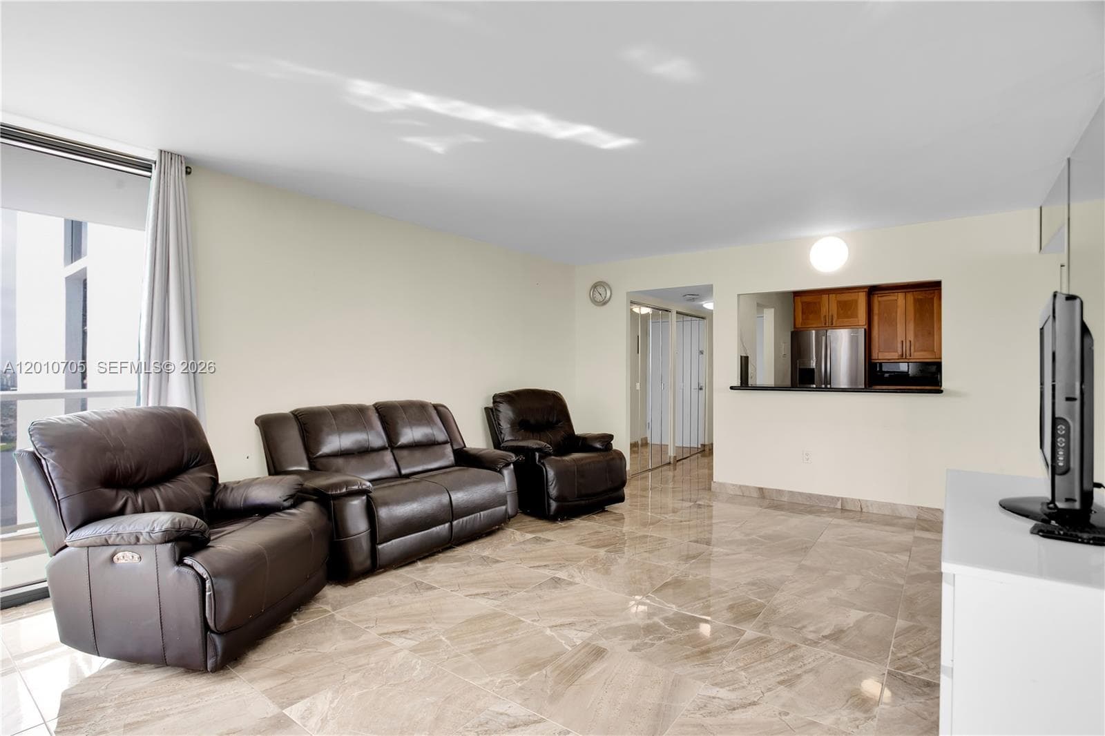 3701 N Country Club Dr 2203 photo 5