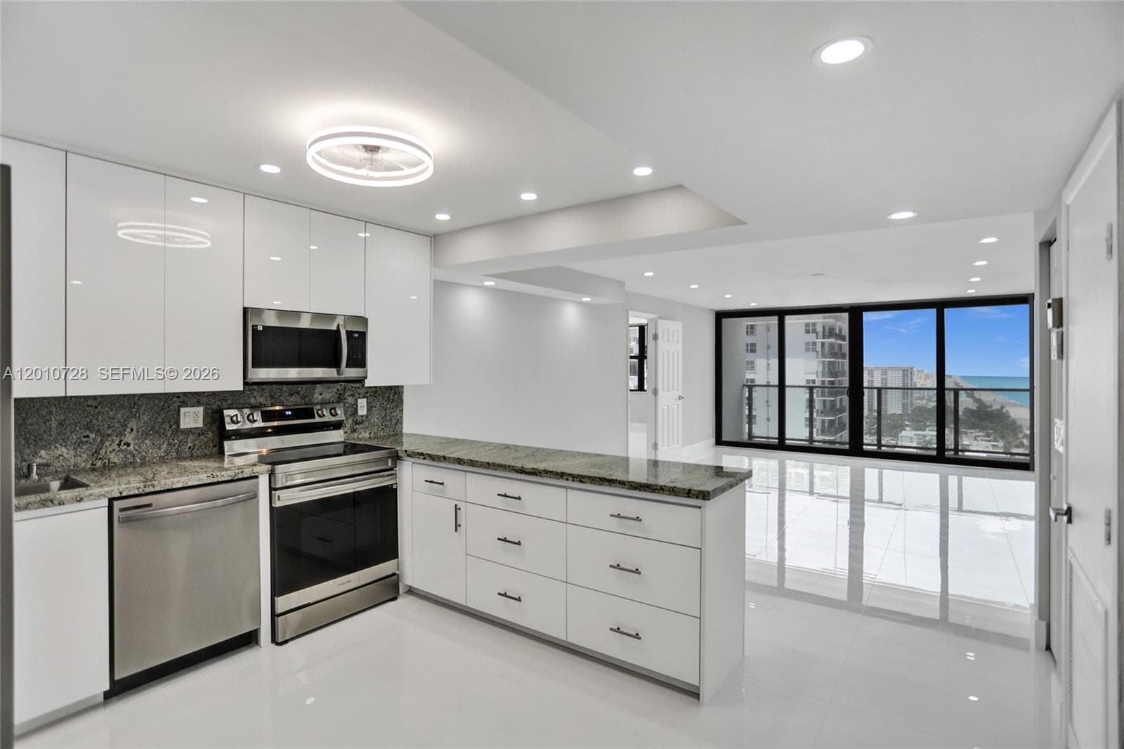 2301 Ocean Dr 2404 photo 10