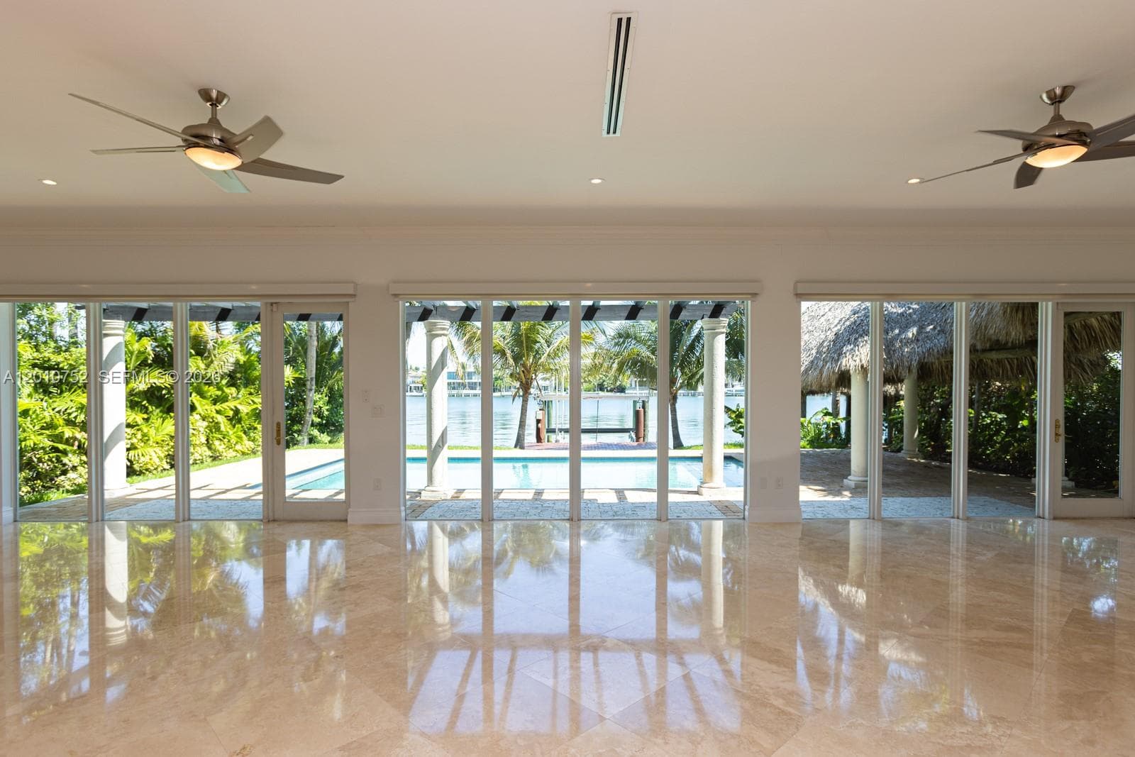 425 Shore Dr 2