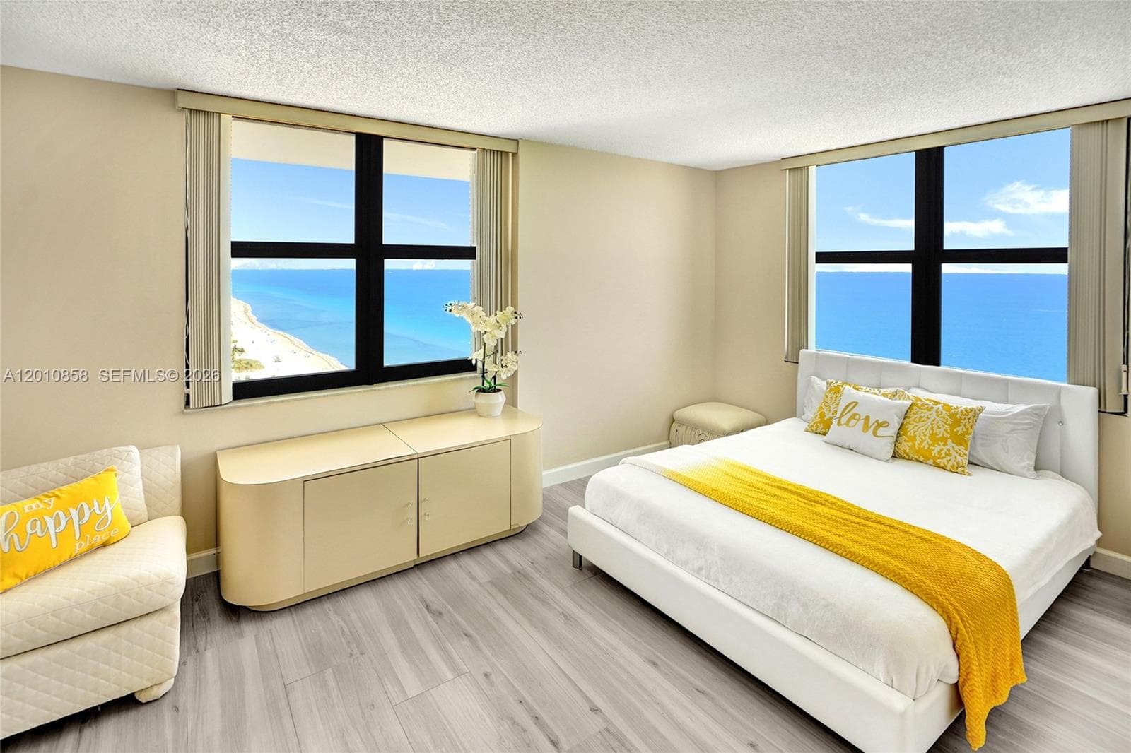 2301 Ocean Dr 2