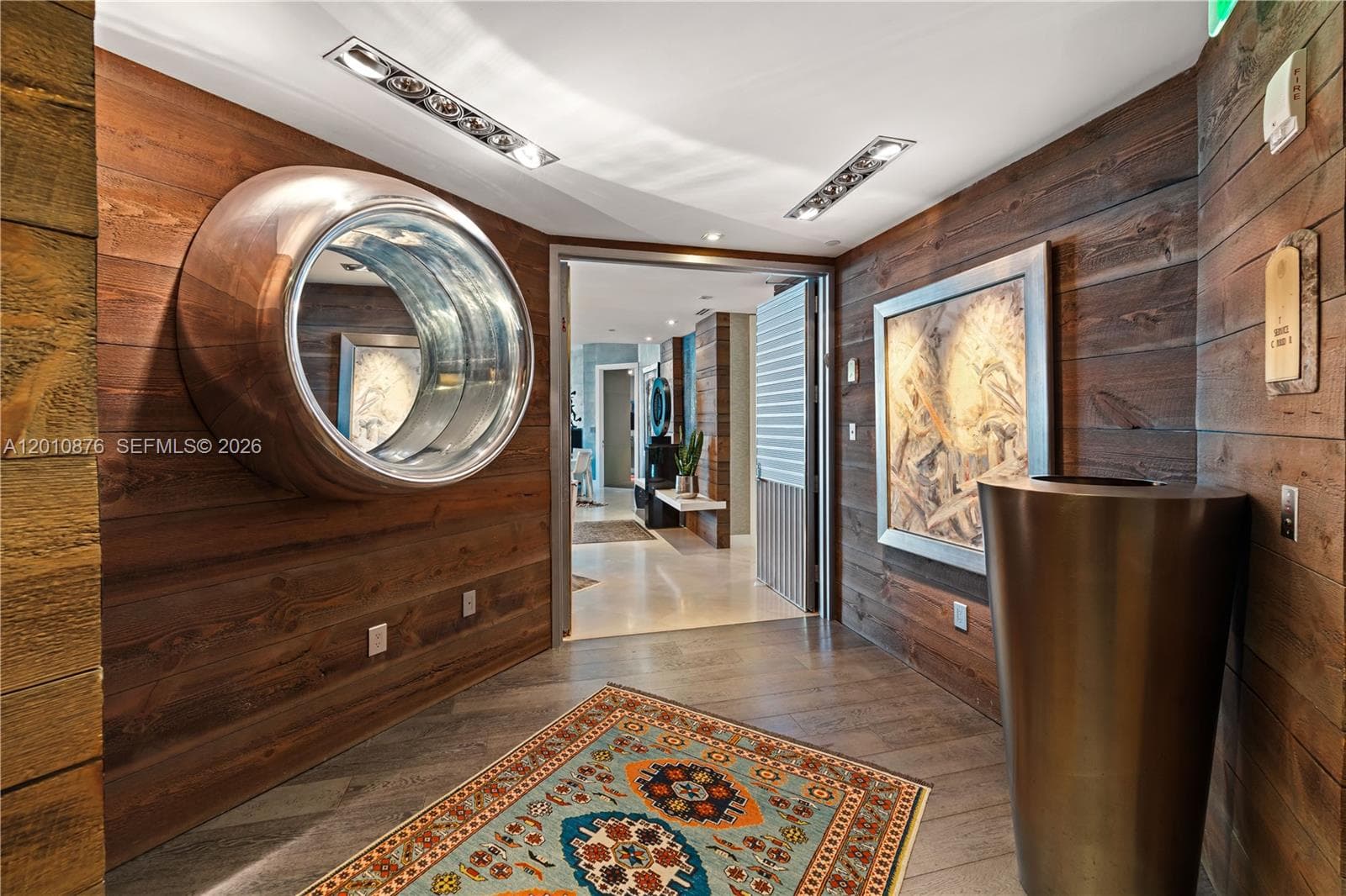 16051 Collins Ave 403 photo 23
