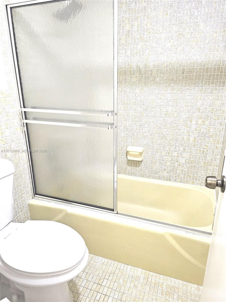 2097 S Ocean Dr 305 photo 7