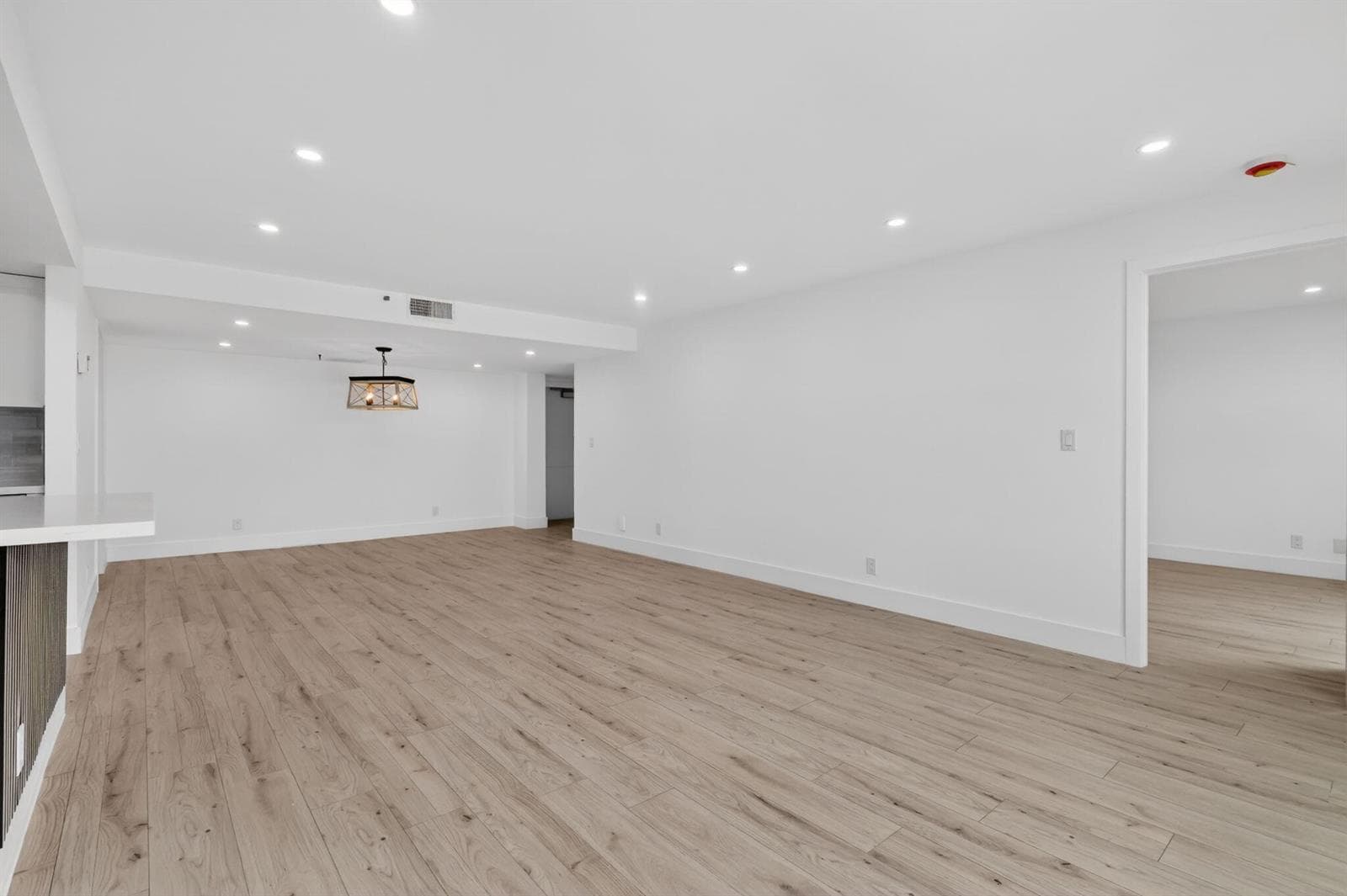 1748 Jupiter Cove Drive 319 photo 11