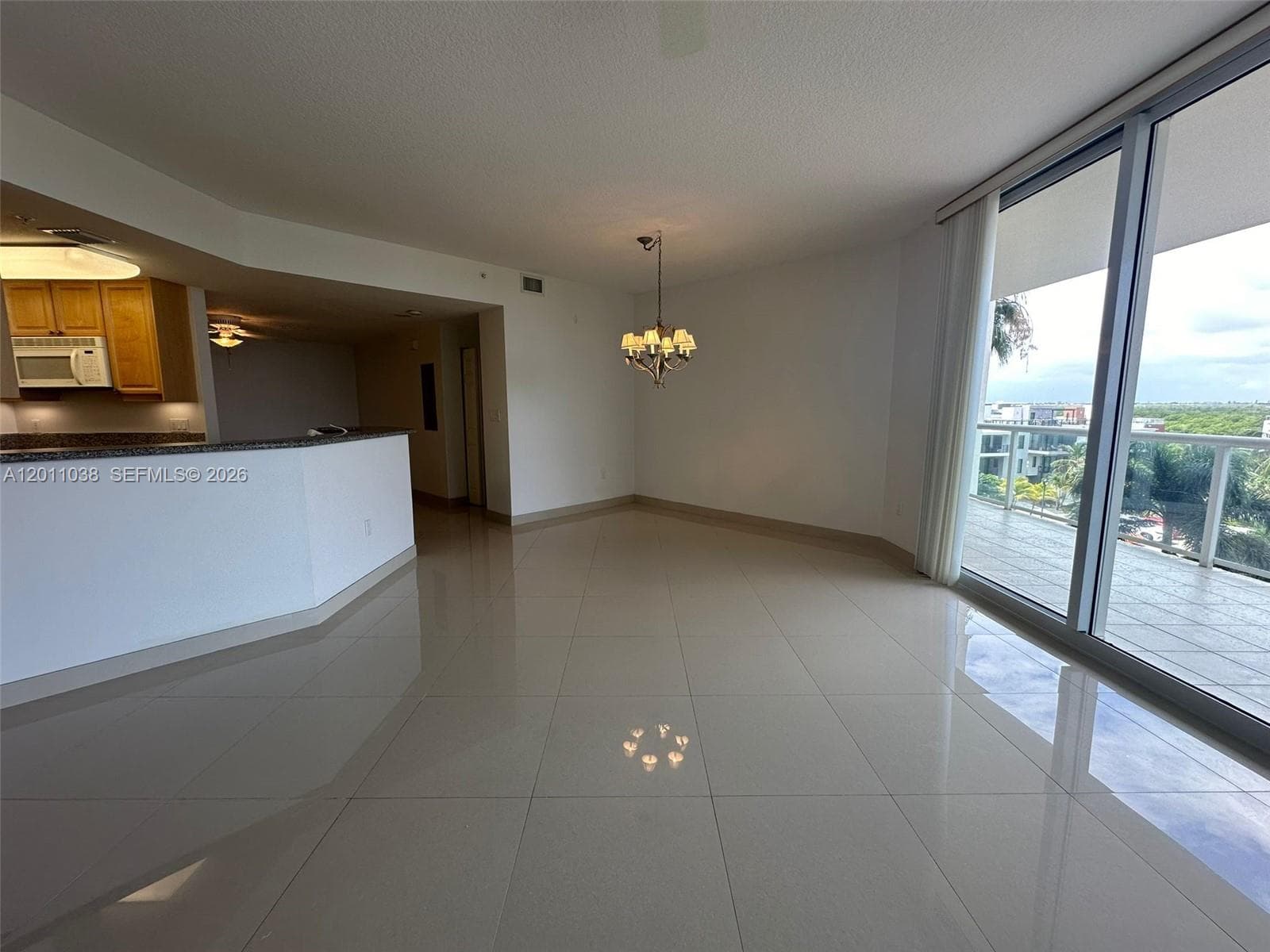 6001 Ocean Dr 503 photo 23