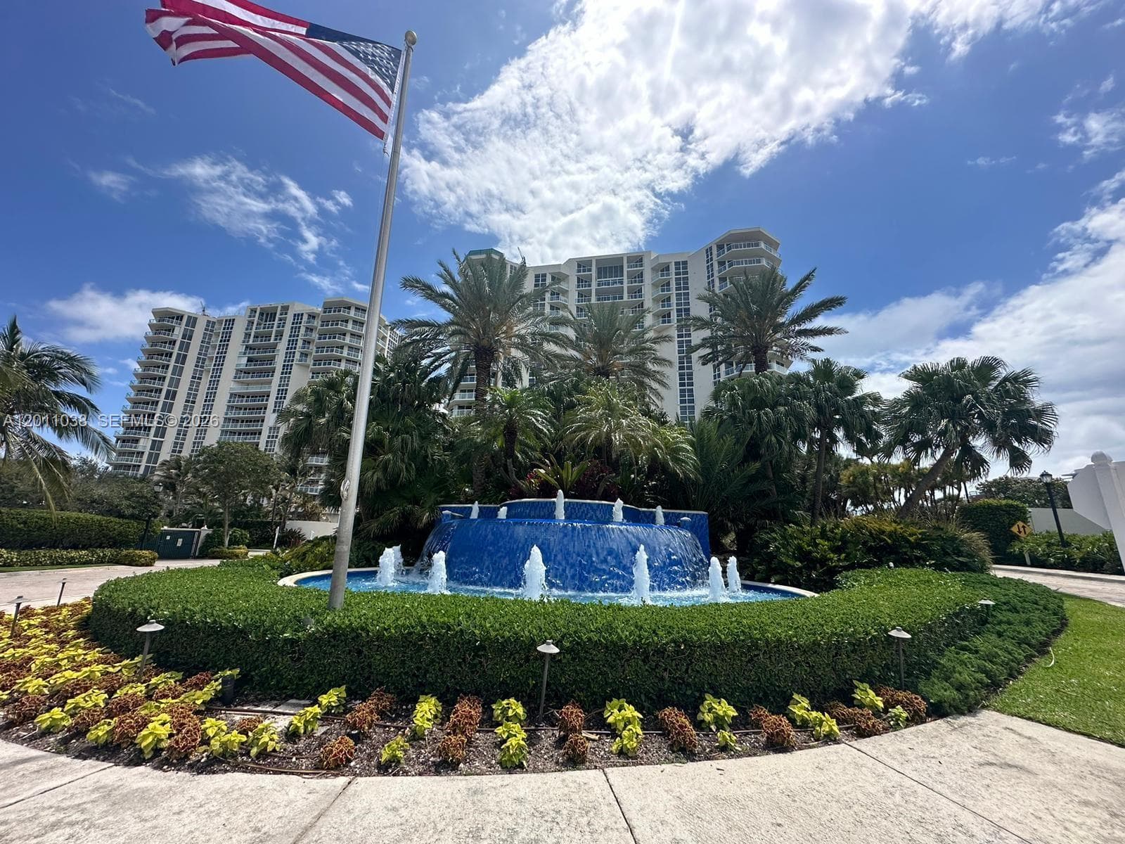 6001 Ocean Dr 2