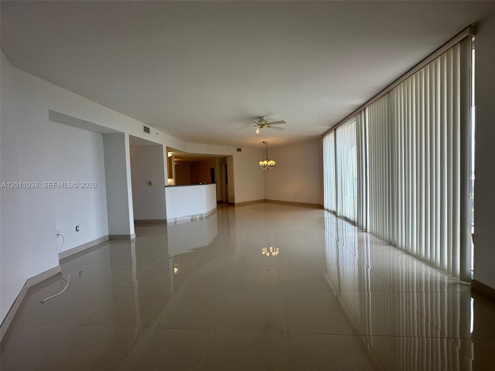 6001 Ocean Dr 503 photo 24
