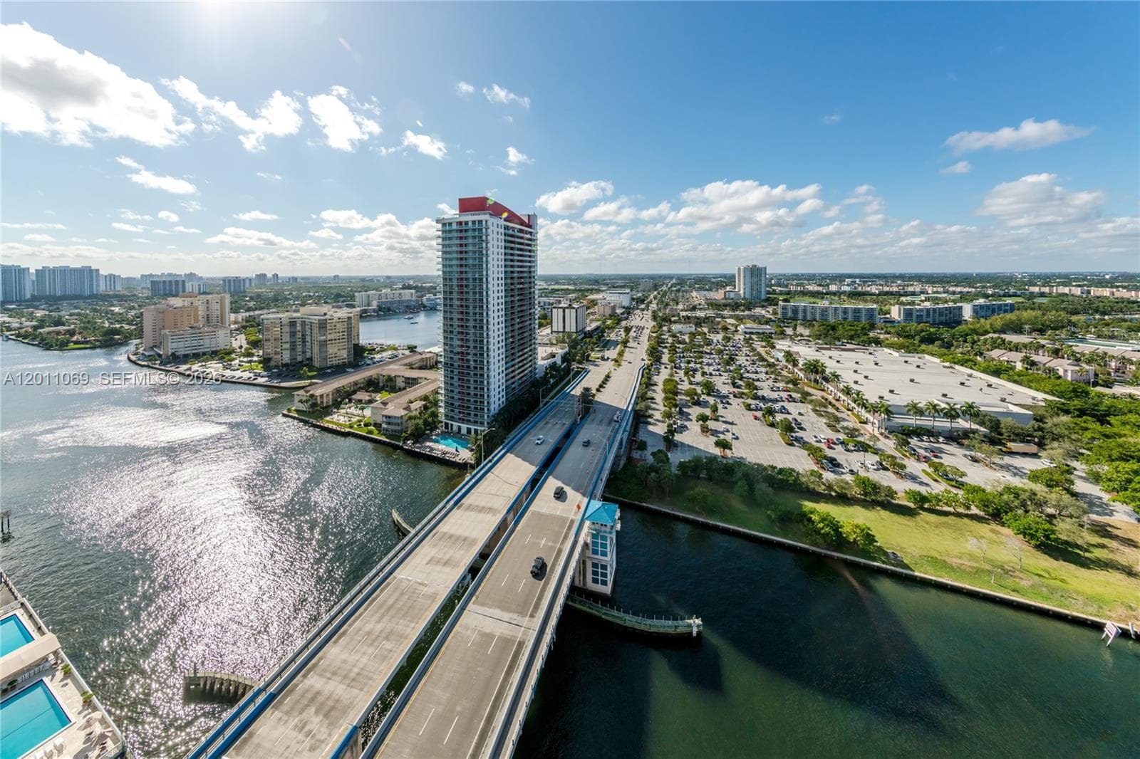 4010 Ocean Dr R908 photo 14