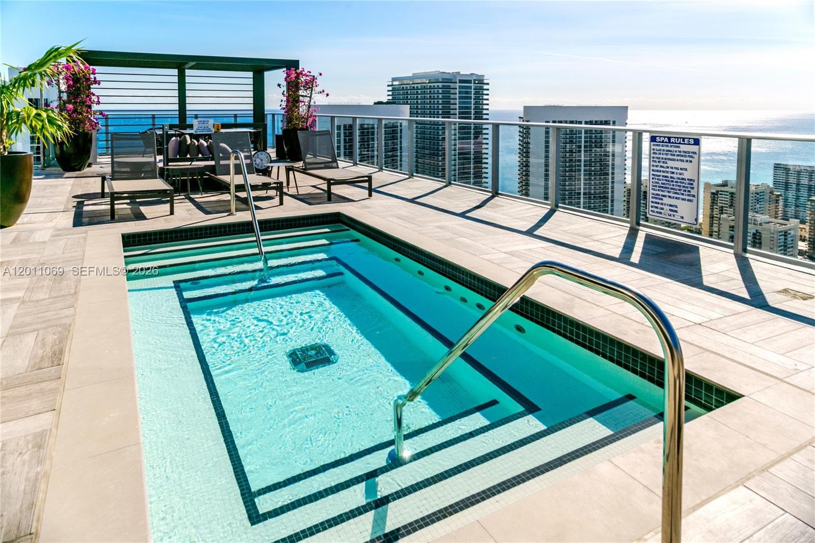4010 Ocean Dr R908 photo 19