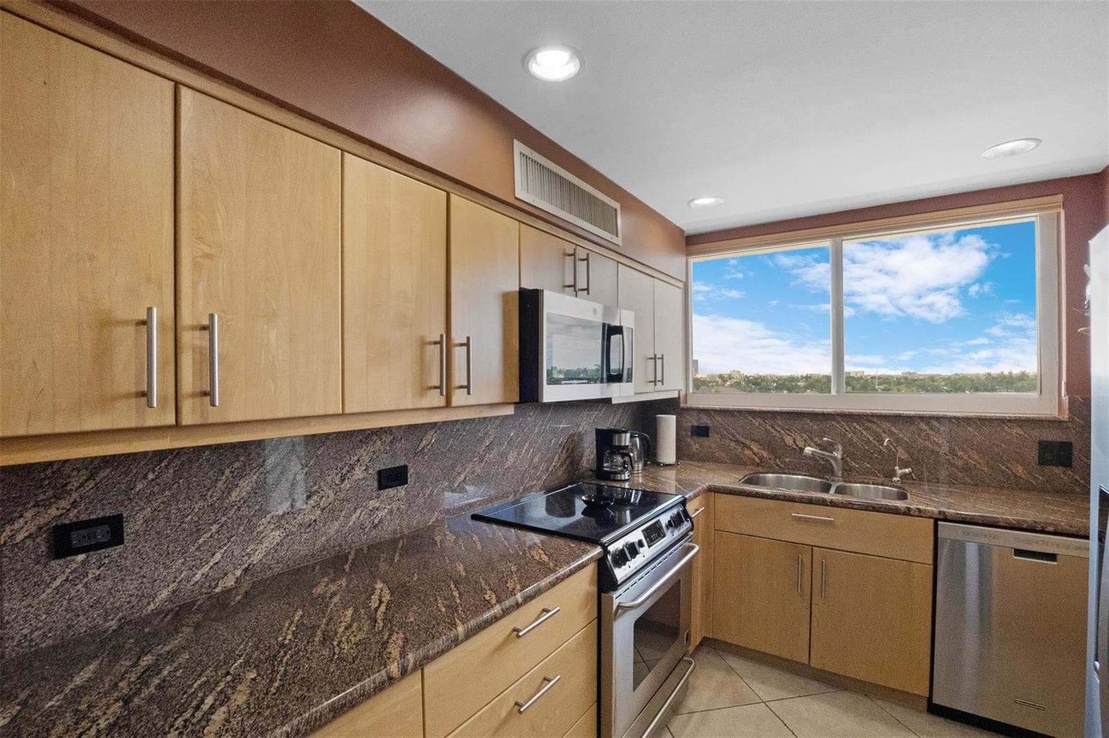 333 Sunset Drive #503 2