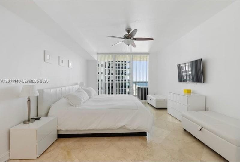 1830 S Ocean Dr 3308 photo 9