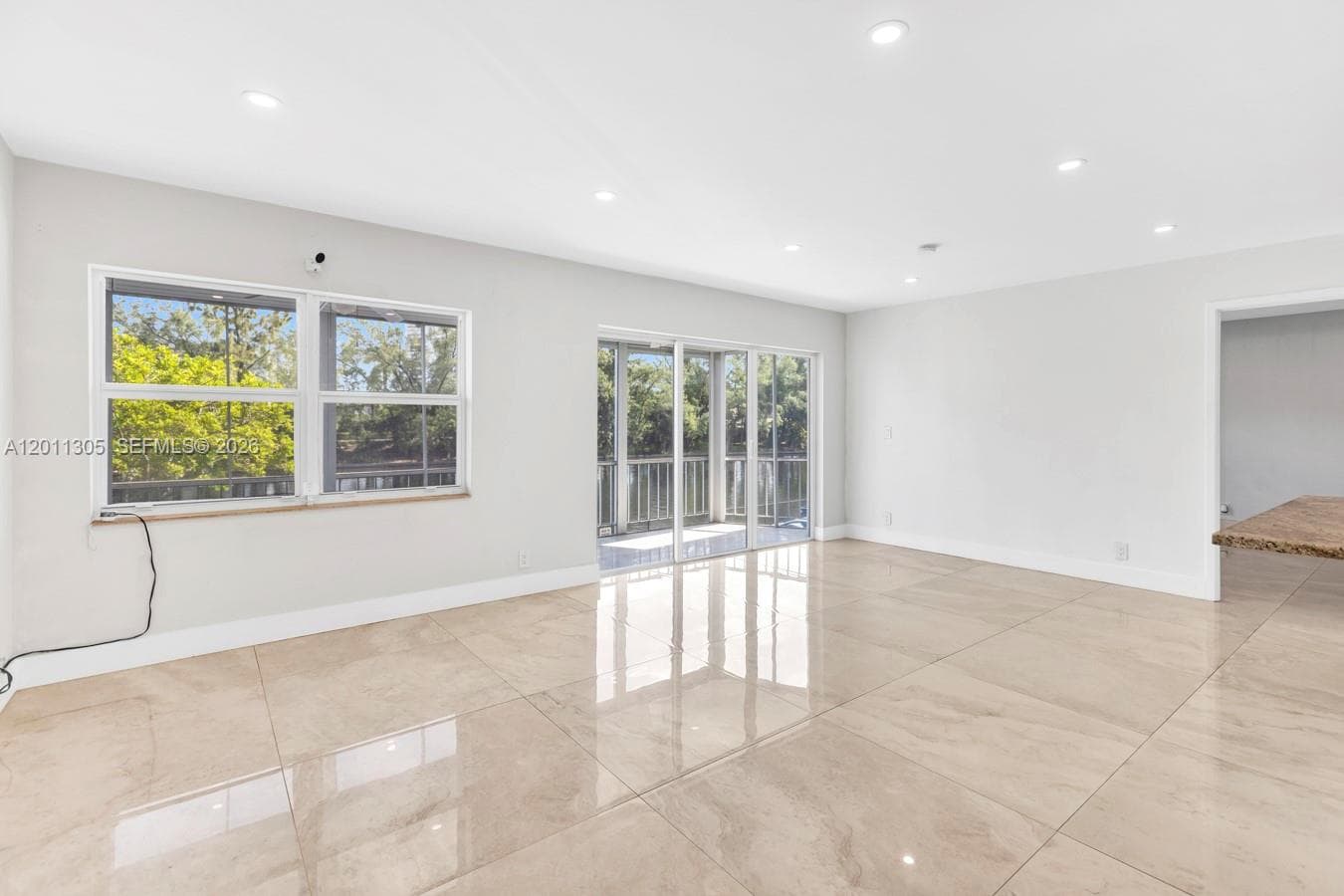 300 Diplomat Pkwy 204 photo 7
