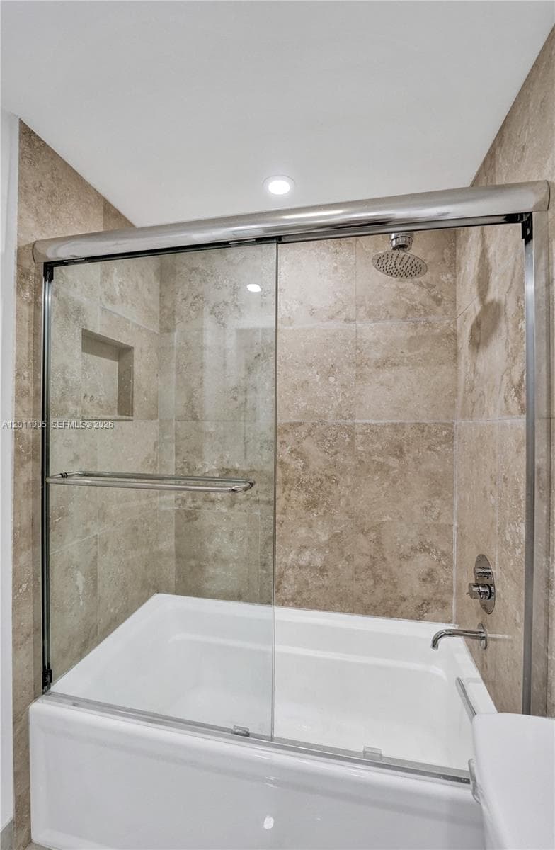 300 Diplomat Pkwy 204 photo 20