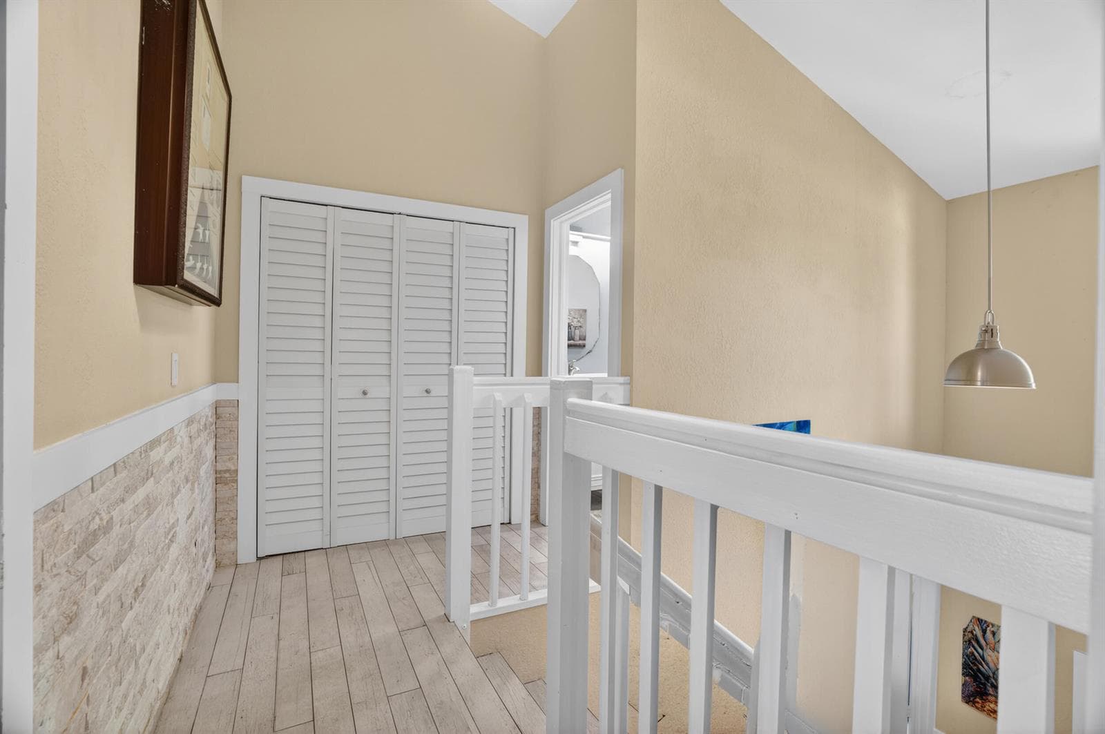622 Mariners Way photo 15