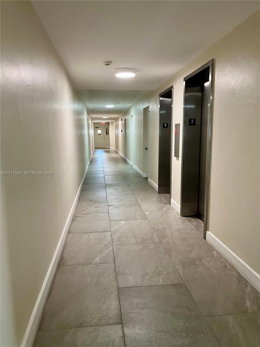 1801 S Ocean Dr 203 photo 23