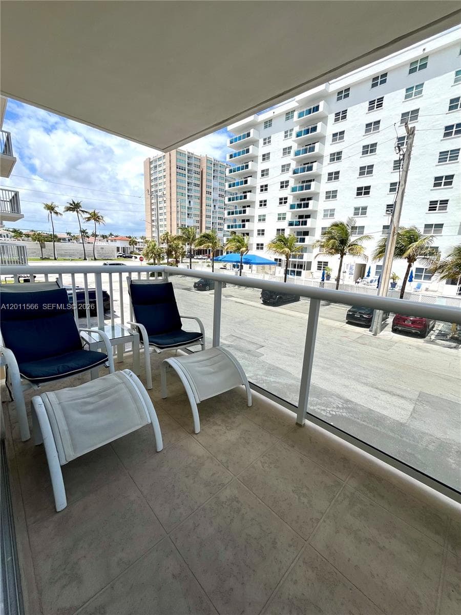 1801 S Ocean Dr 203 photo 6