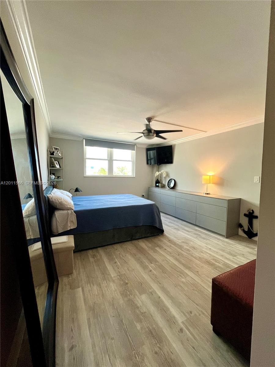 1801 S Ocean Dr 203 photo 17