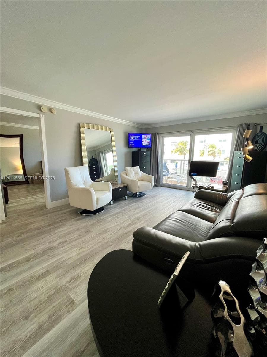 1801 S Ocean Dr 203 photo 15