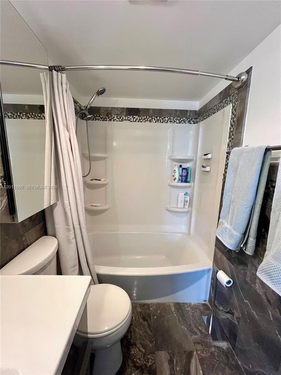 1801 S Ocean Dr 203 photo 19