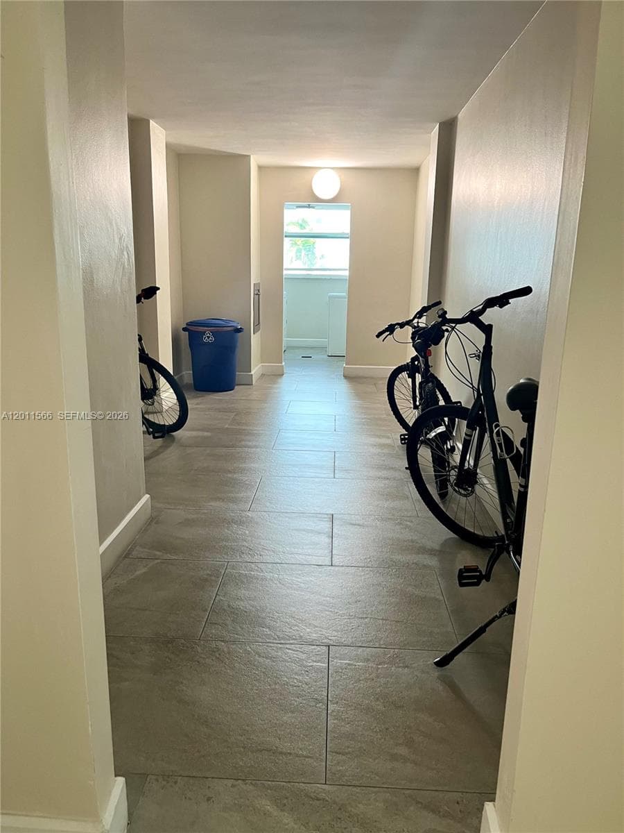 1801 S Ocean Dr 203 photo 25