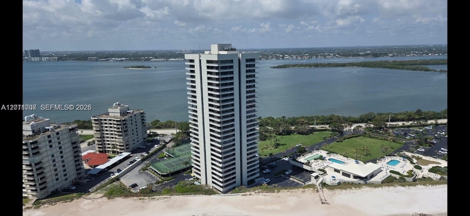 5510 Ocean Dr 4