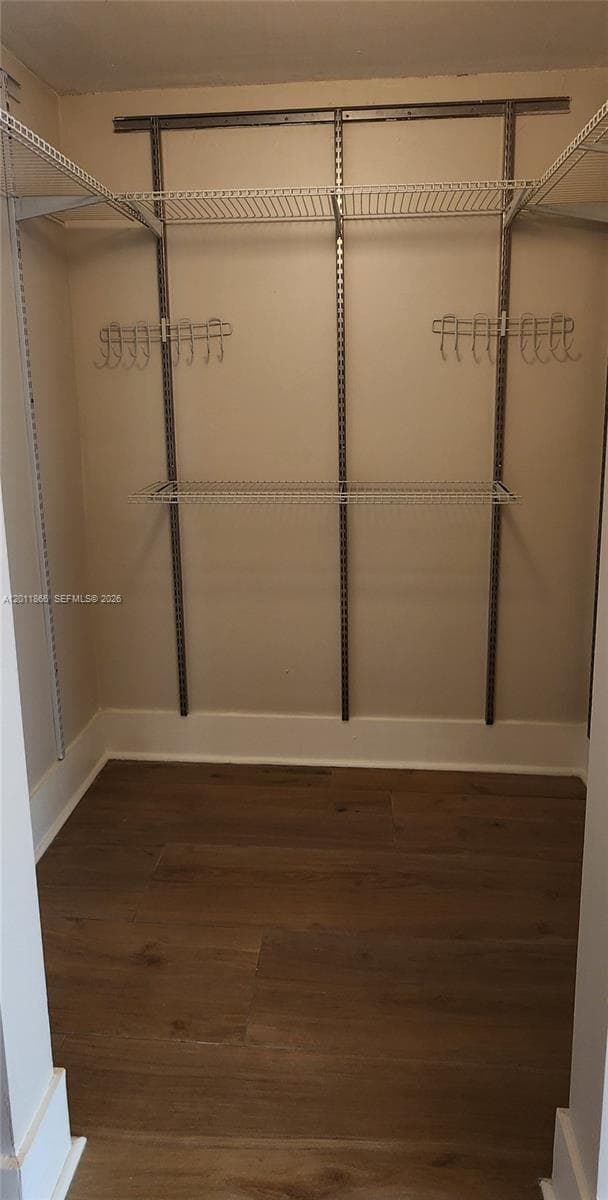 7601 E Treasure Dr 1411 photo 13