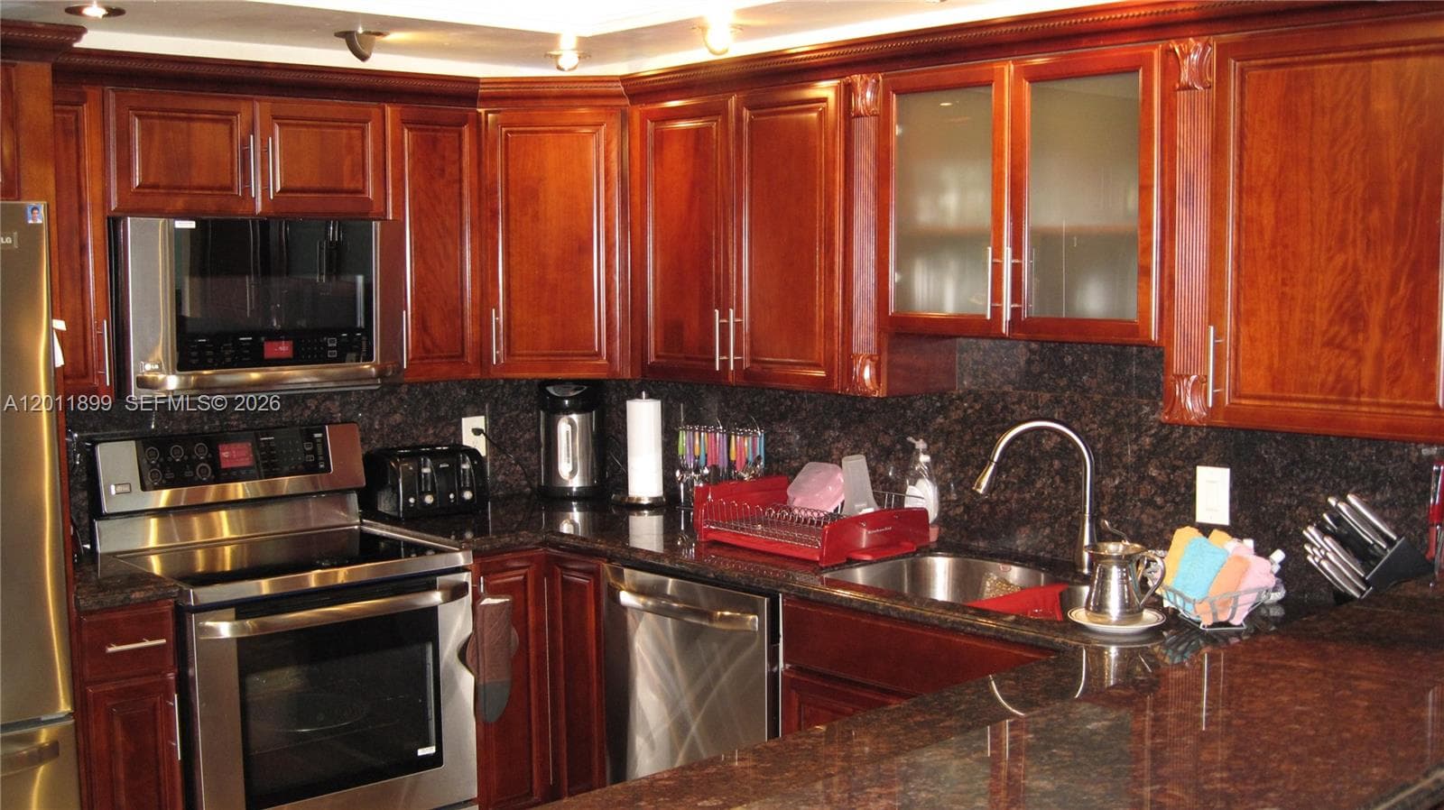 1912 Ocean Dr 3D photo 8
