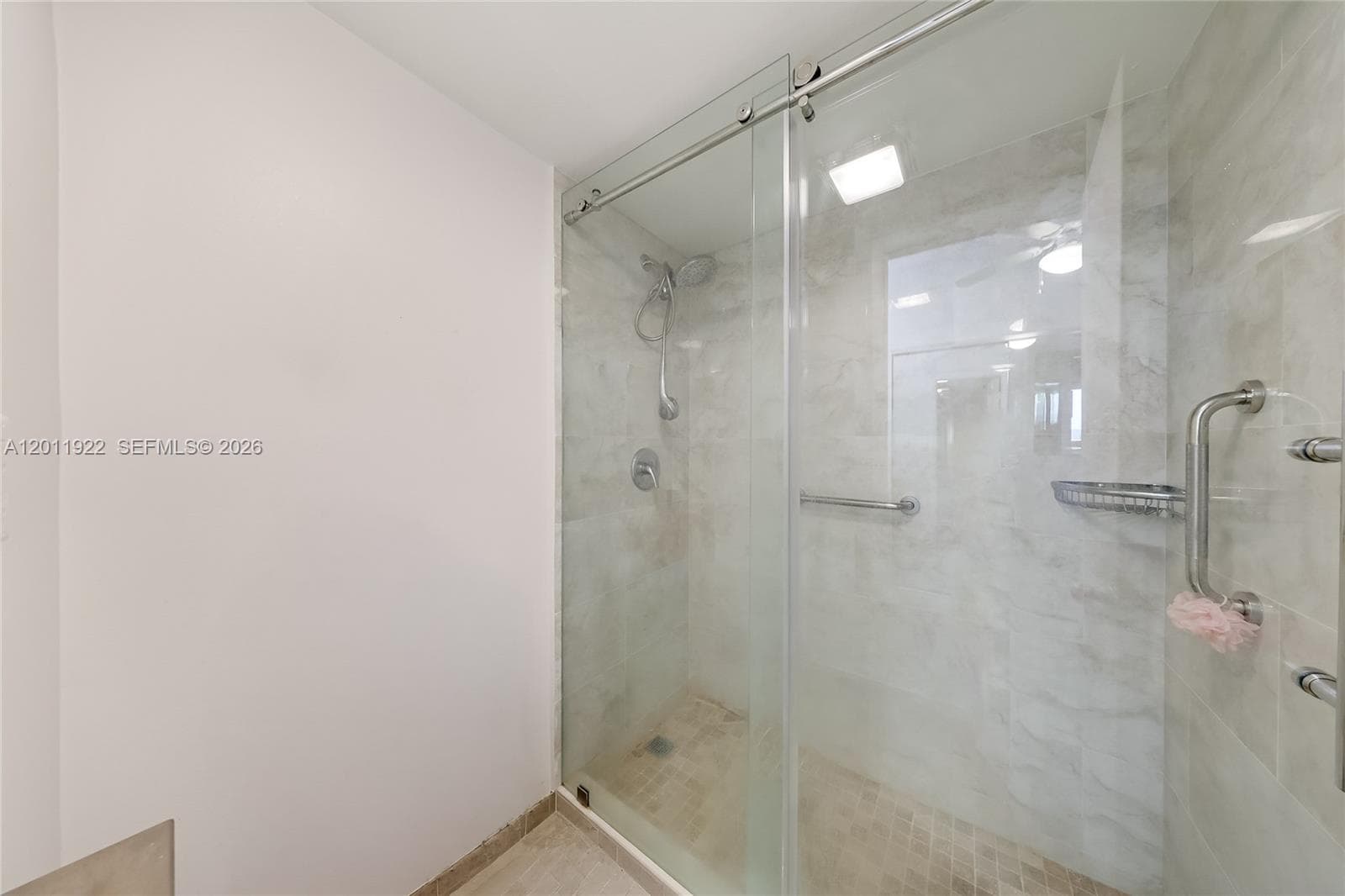 20515 E Country Club Dr 1146 photo 14