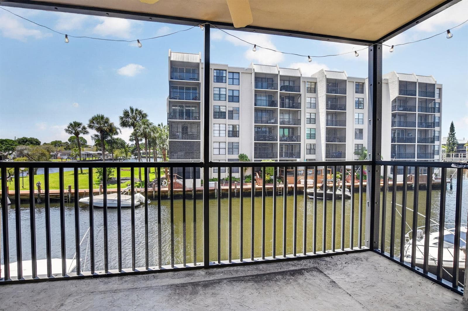 8 Royal Palm Way 203 photo 21