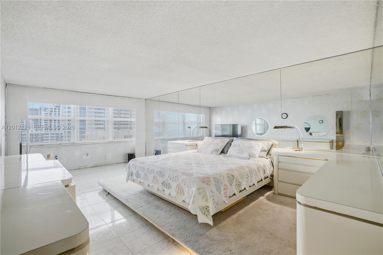 2751 Ocean Dr 1805S photo 22