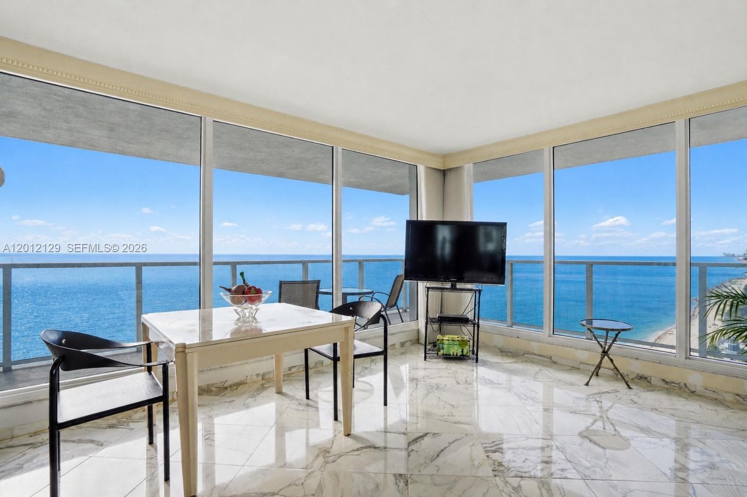 2751 Ocean Dr 4