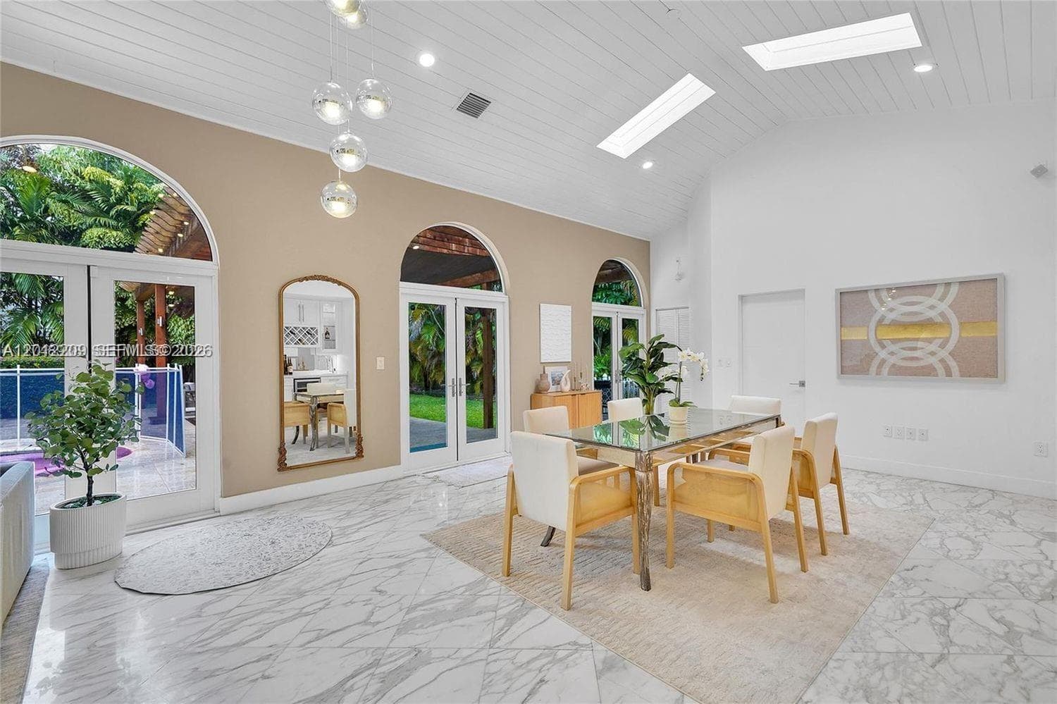 530 Sabal Palm Rd 5