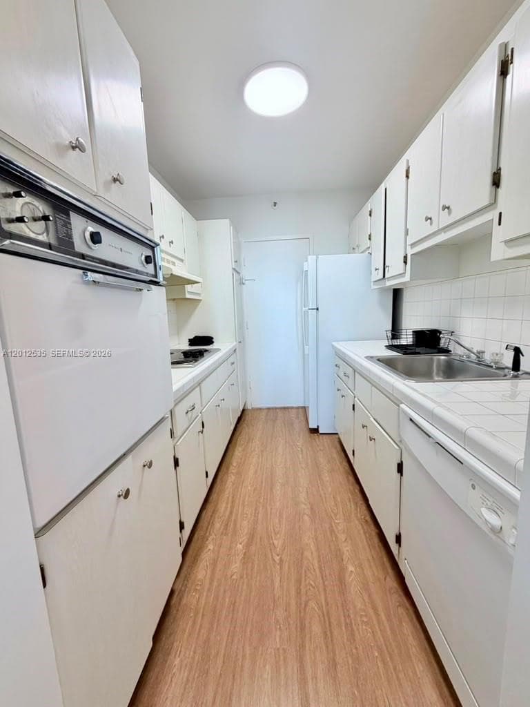 100 Lincoln Rd 922 photo 10