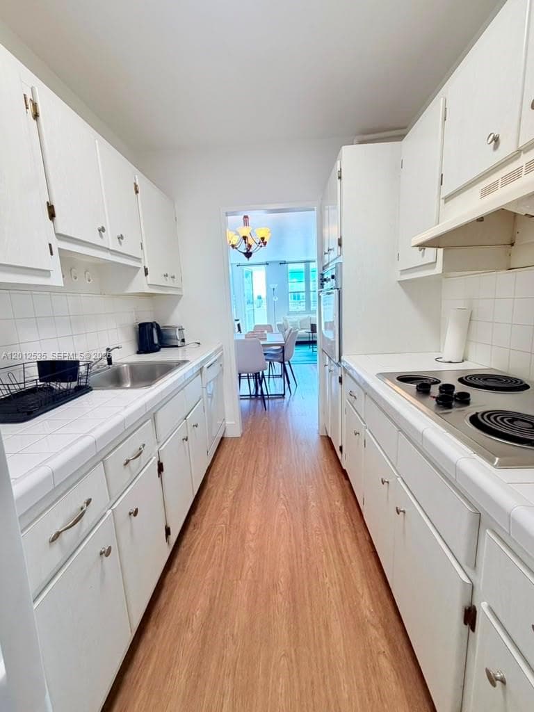 100 Lincoln Rd 922 photo 11